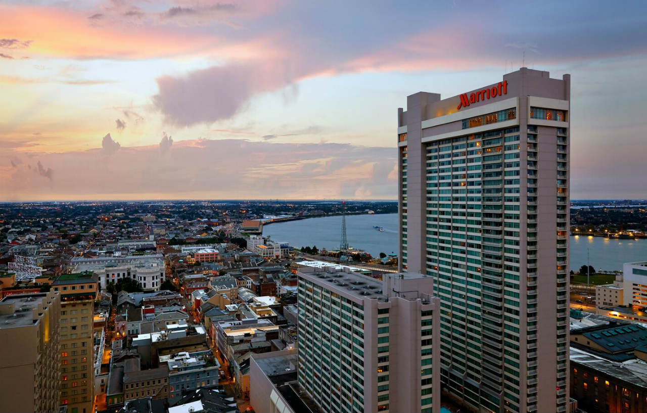 Отель New Orleans Marriott Экстерьер фото